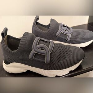 Charcoal Knit Women's Sneakers